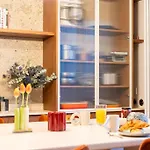 Montmartre Penthouse with Stunning Sacré-Cœur View