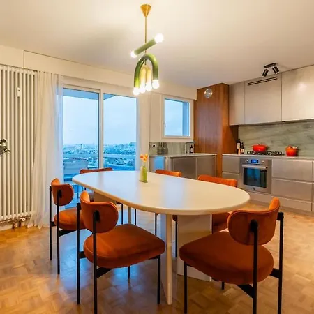 Montmartre Penthouse With Stunning Sacre-coeur View * Parigi